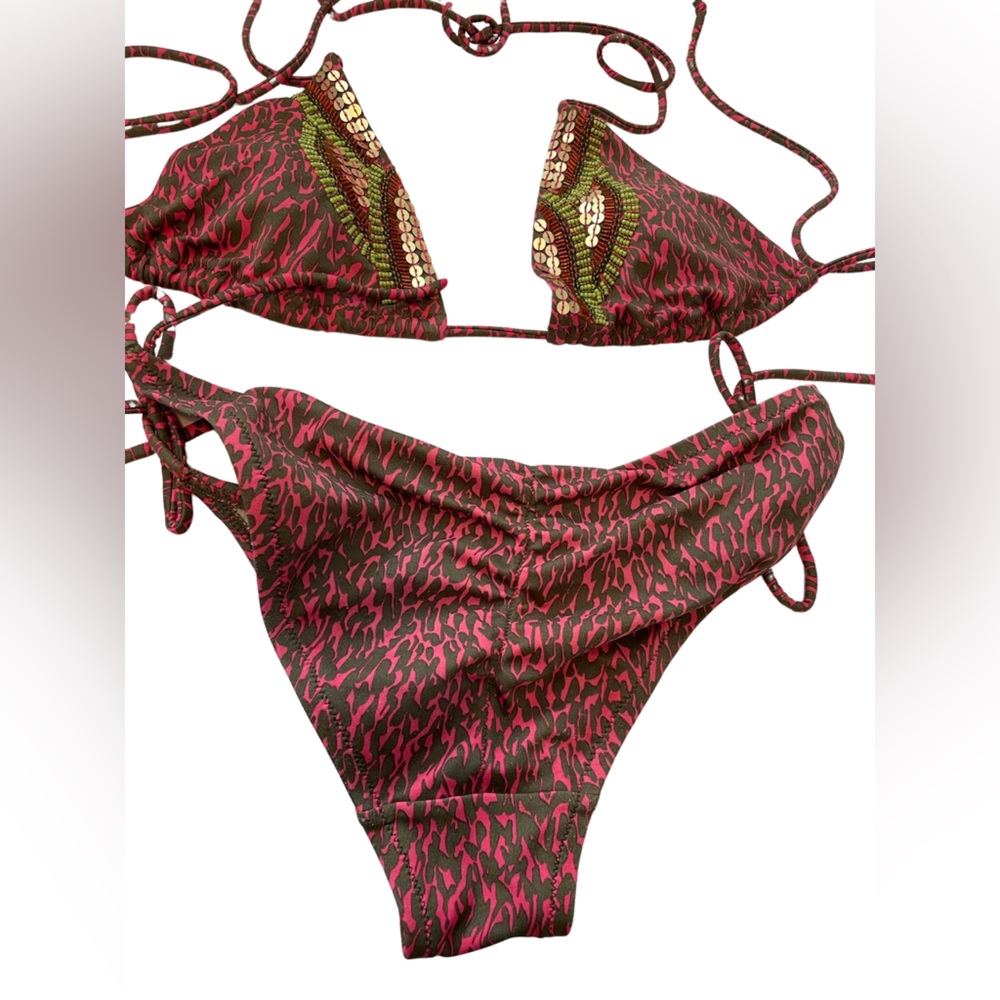 Bikini set - Picture 2 of 2